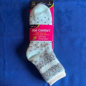 Aloe Comfort Blue and Gray Double Layer Socks